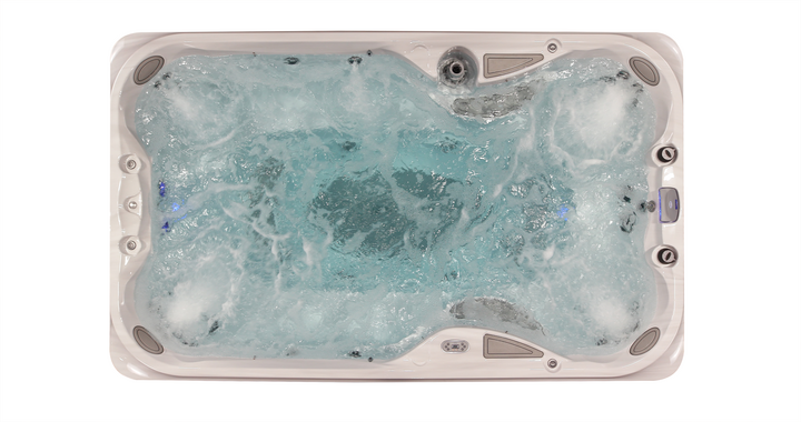 JSS_J13_PowerPlay_Platinum_ModernHardwood_Filled_OH_AllSeat_JetsOn_WhiteBackground-720x380-151d4b43-c023-4f65-b64c-2ff63d1432fe