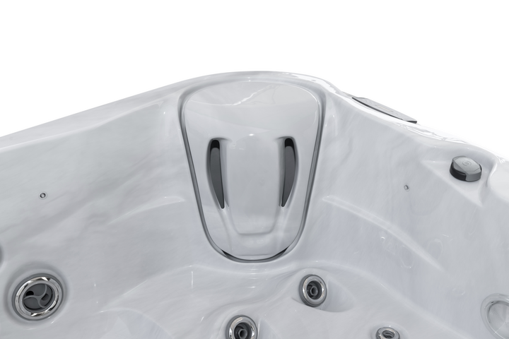 Jacuzzi-Spa_J-201_Detail-720x480-aa911d66-1045-4b7c-bccd-8705492ef23a