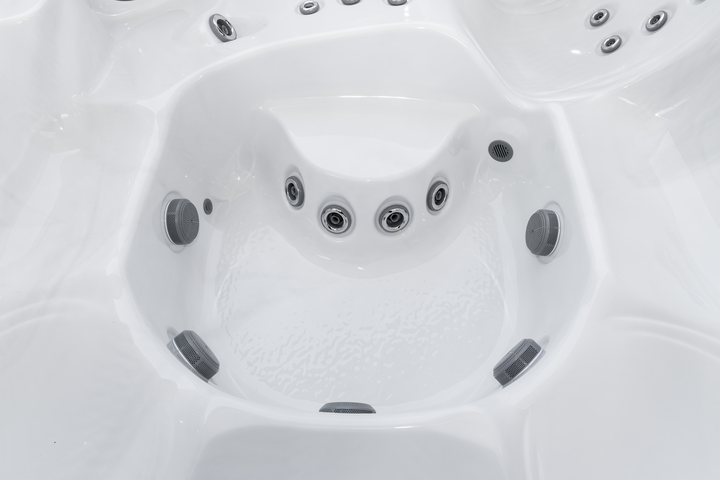 Jacuzzi-Spa_J-204_Details-720x480-b3fc3631-3296-4771-8aa4-59f5cacb312c