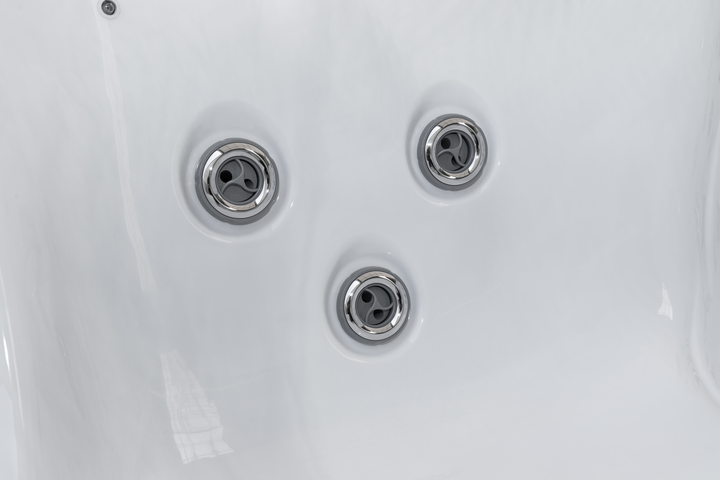 Jacuzzi-Spa_J-204_Details-720x480-bb8839f2-94e9-4a95-858a-c1a7d45654d3